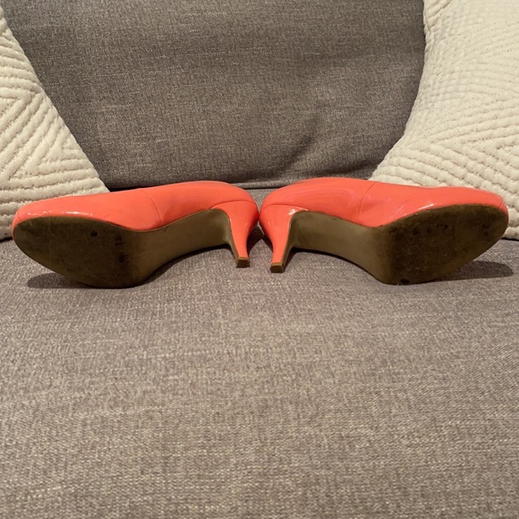 Madden girl coral closed toed heels - Picture 3 of 6